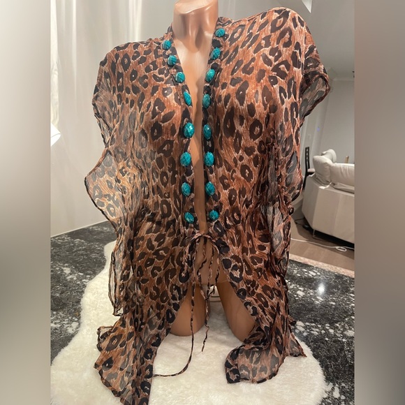 NWT beach bunny bikini coverup size S or M - Picture 3 of 13